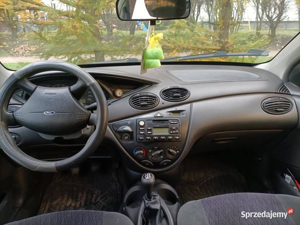 Ford Focus Ambiente Mk1 16 16V Zetec 100 2000r Hatchback Focus Giżycko