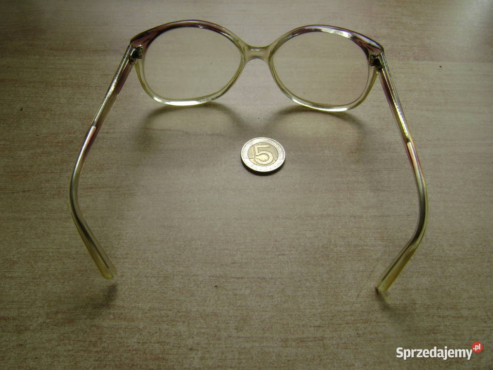Starocie z PRL Okulary damskie korekcyjne 25 Gdynia