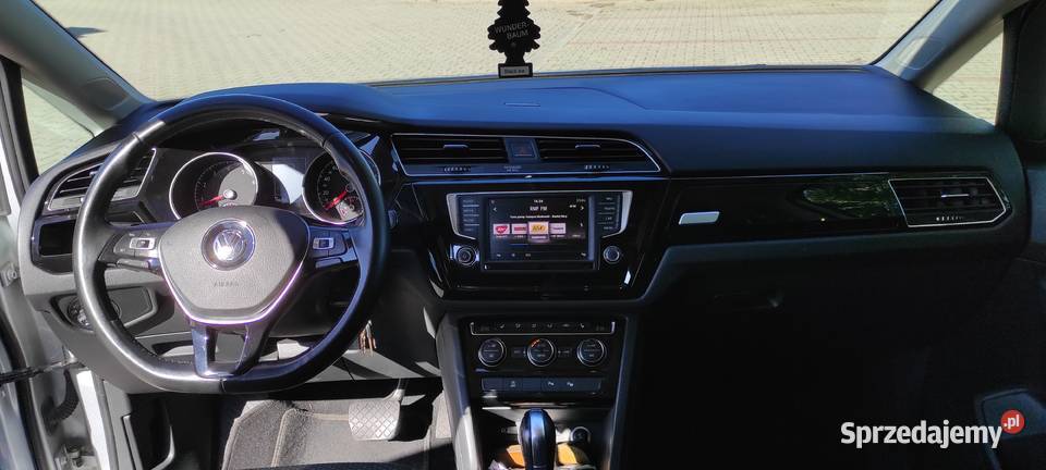 Volkswagen Touran 2017 14 TSI 150 150KM