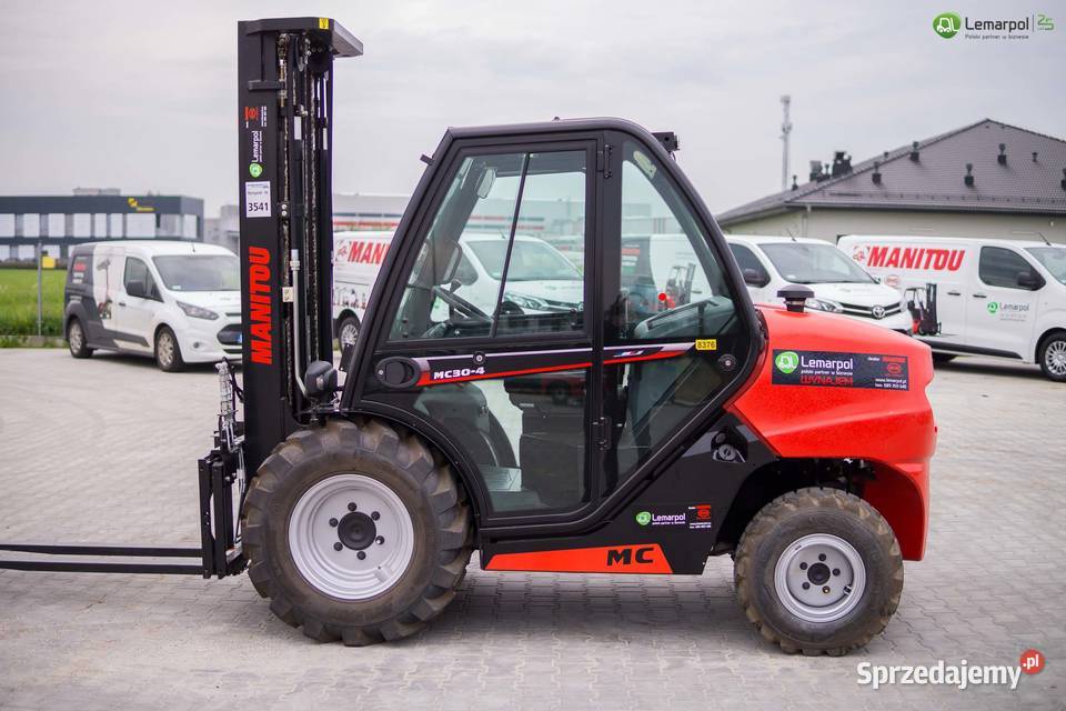 Wózek widłowy terenowy Manitou MC 304 D Wózki widłowe Wózki widłowe