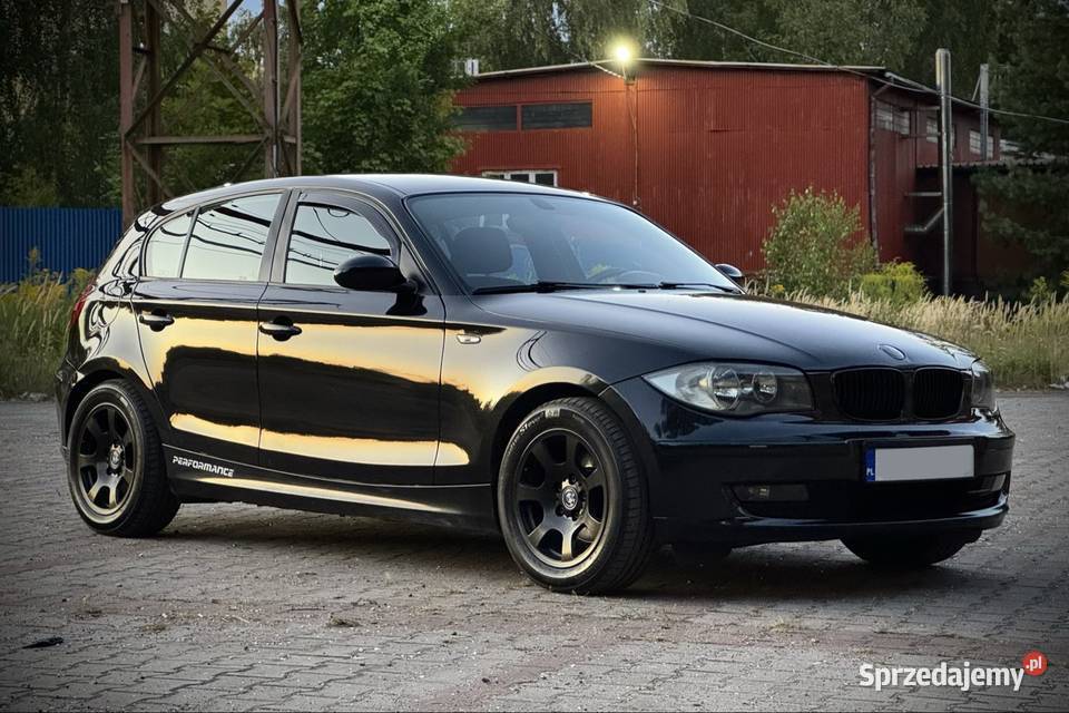 BMW E87 20 Diesel seria 1 2009 Zadbana manualna Świętochłowice
