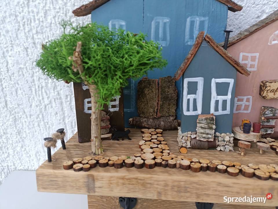 Drewniany wieszak handmade na ubrania z Dom i Ogród Elbląg