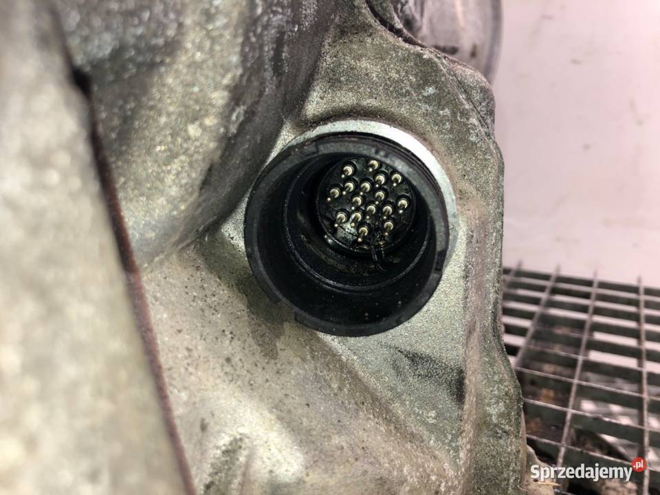 SKRZYNIA BIEGÓW BMW E65 1068401157 30 218 0109