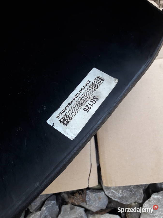 KUFER DAEILM OTELLO SKUTER DUZY SCHOWEK PLASTIK Elementy nadwozia Sokolniki