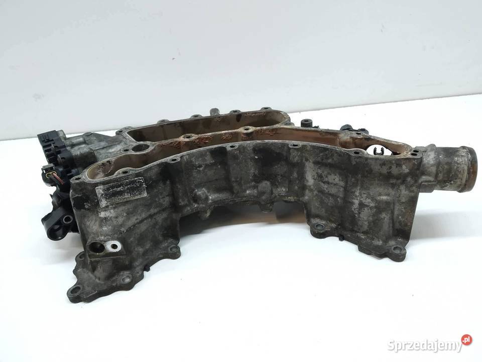 OBUDOWA TERMOSTATU 057121111P Audi Q7 II Termostaty