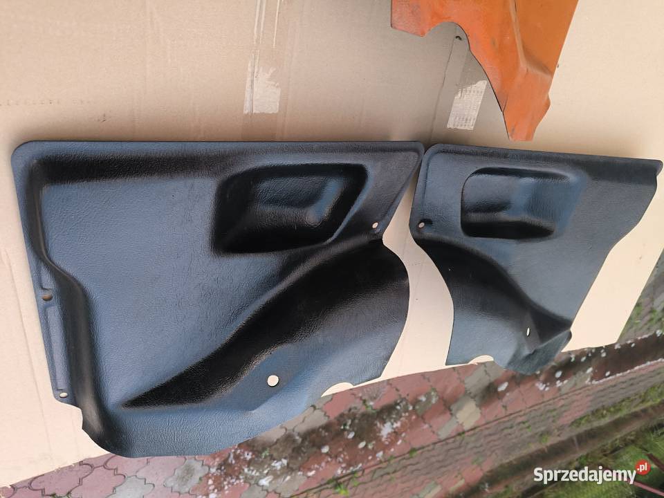Fiat 126 boczki tyl L i P ST panel tunelu osobowe Stalowa Wola sprzedam