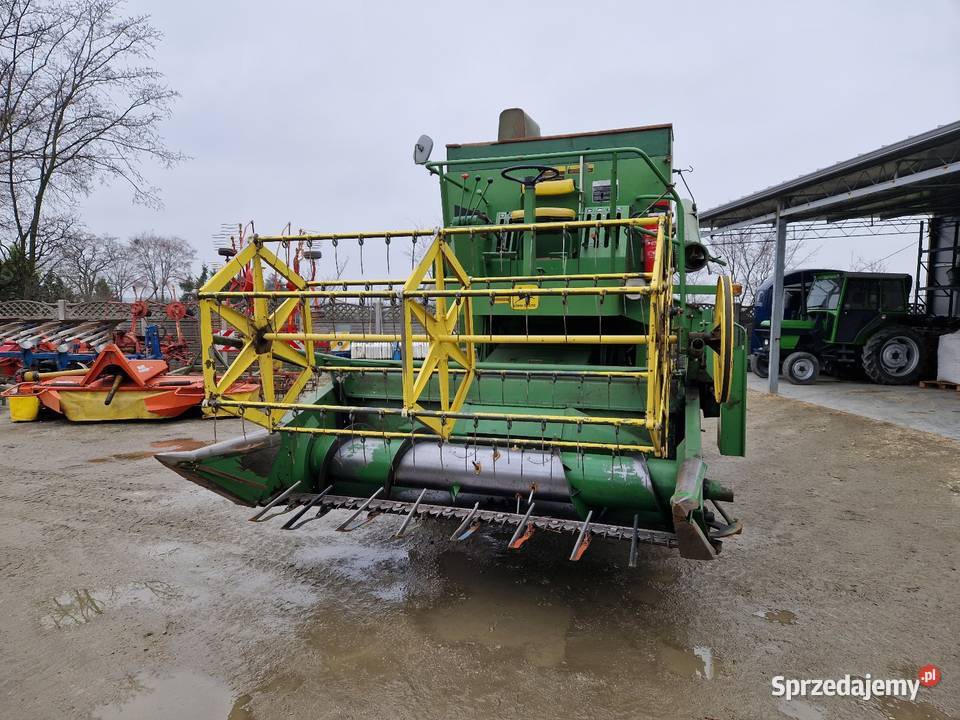 Kombajn zbożowy John Deere 925 Pogorzela