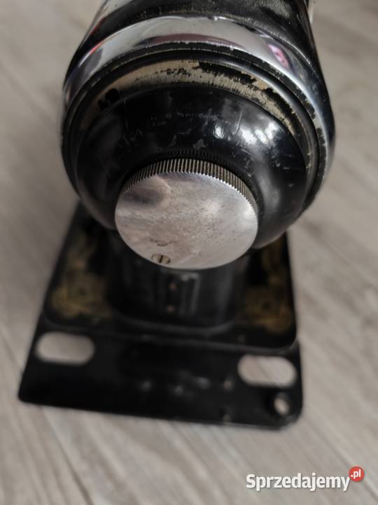 Stara maszyna do szycia Westa z PRLu Jelenia Góra