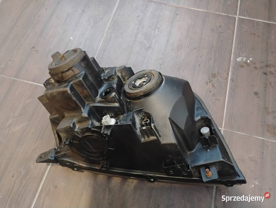 Reflektor lewy Suzuki Grand Vitara