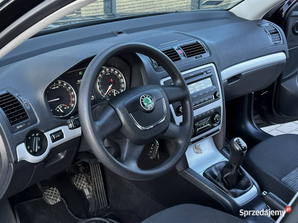 koda Octavia 2 kplkół Climatronic Grzane fotele Kąty Opolskie