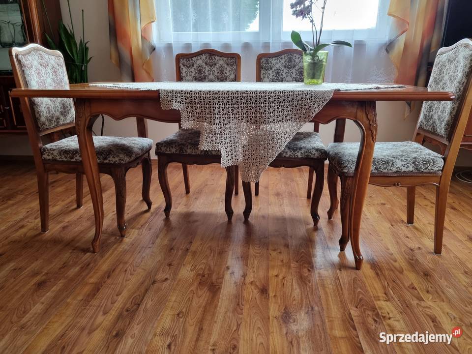 Stylowy rumuński zestaw mebli do salonu z okresu Kolbuszowa