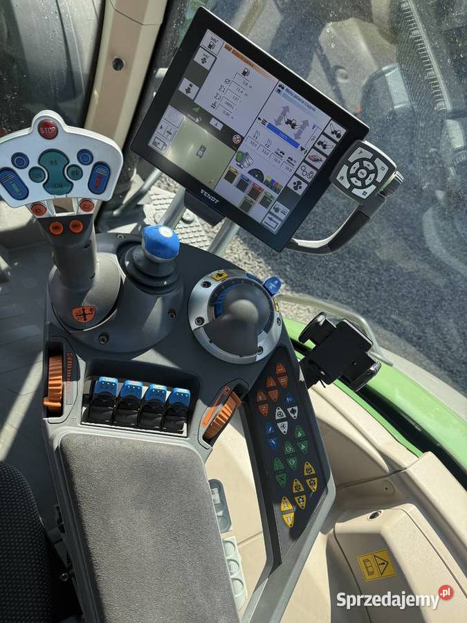 FENDT 828 VARIO PROFI PLUS Wydrowice
