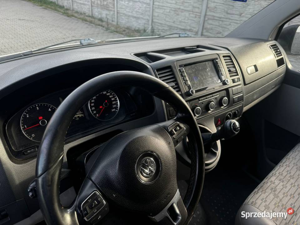 VW Transporter T6 9osobowy 2013r 102 334609km Transporter Dobroszyce