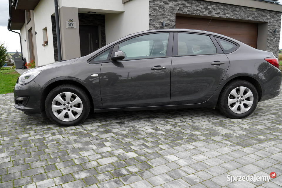 Opel astra II właściciel Z polskiego salonu 100 Słomniki sprzedam