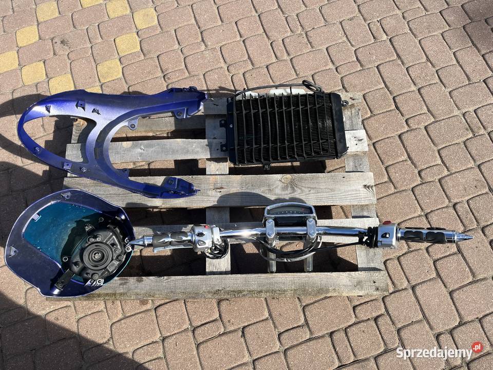 SUZUKI VZR1800 M109 CHŁODNICA KPL LAMPA OWIEWKA Pozostałe Białystok