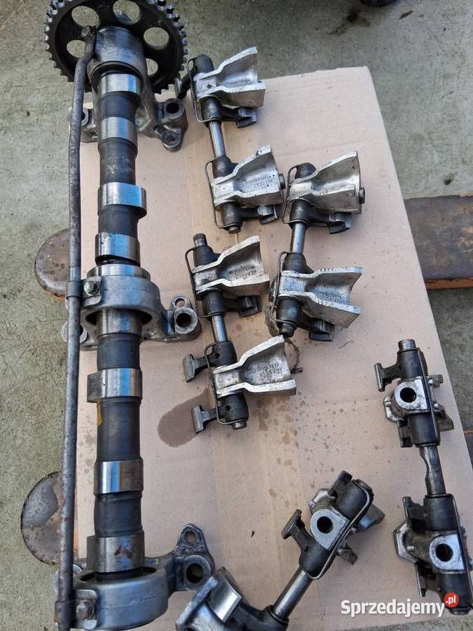 Glowica walek rozrzadu nowe swiece 22d w123 Tarnów sprzedam