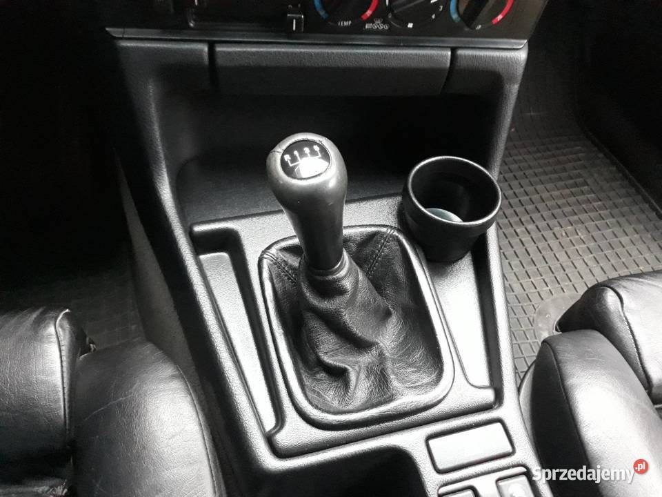 Ramka oslona lewarka pod kubek BMW E34 lubelskie Chełm