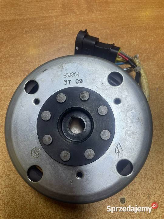 Stojan alternatora koło magnesowe Piaggio Gilera Stojany Wąchock
