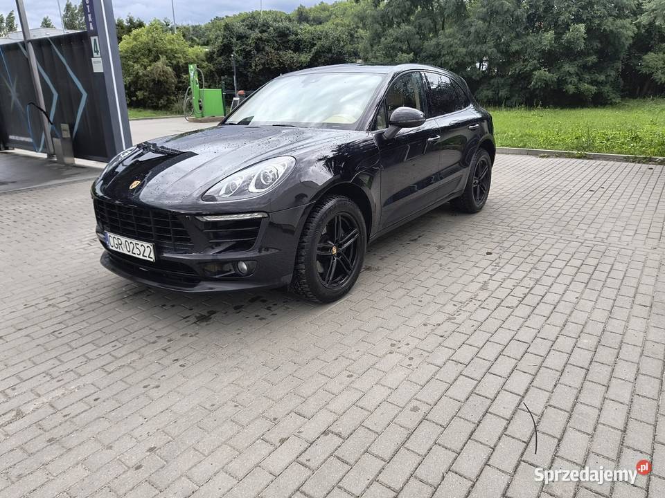 Porsche Macan Salon polska szyberdach Grudziądz
