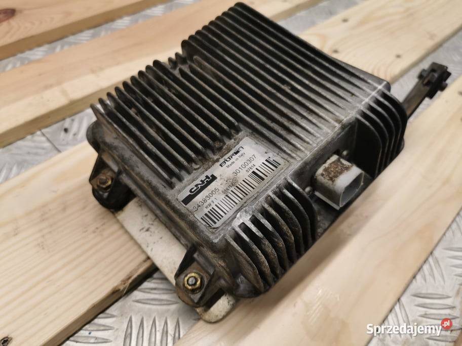 Przetwornica 12V24V Case CVX Magnum CNH 84383005 Wilkowo sprzedam