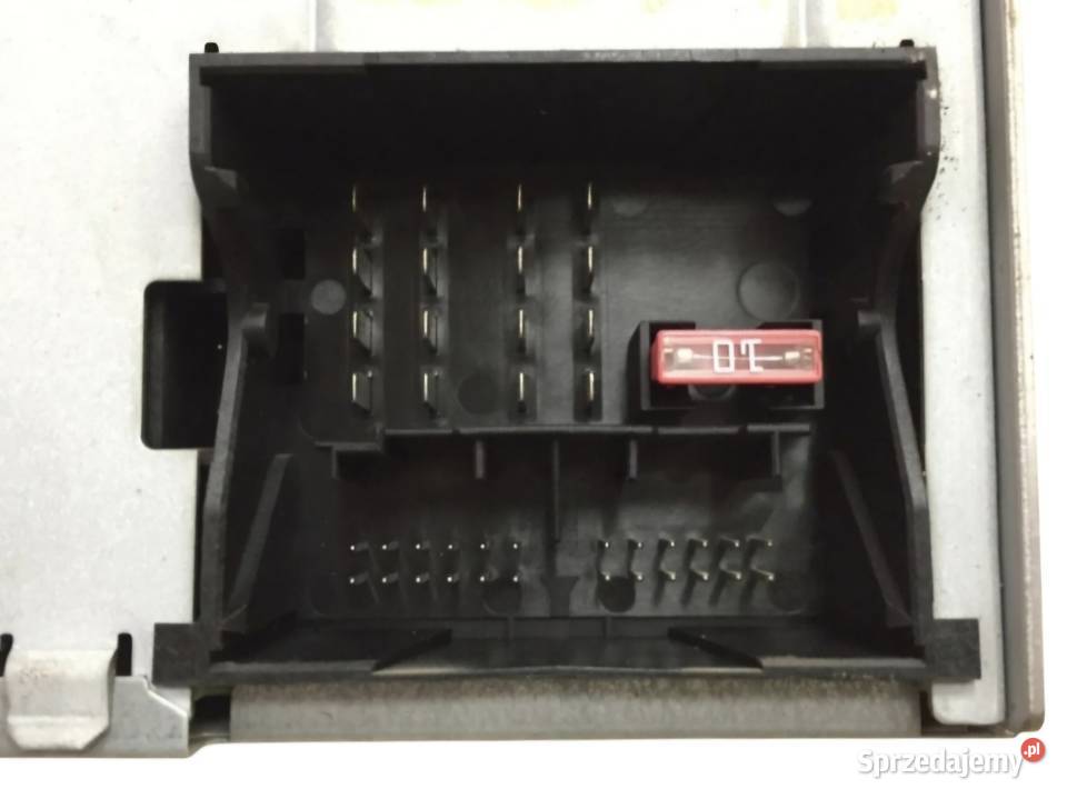 RADIO CD FABRYCZNE VW GOLF V 5 VW JETTA BEZ KODU Działoszyce