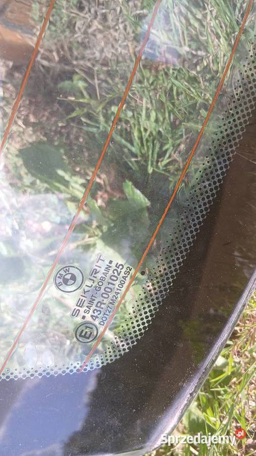 Tylna szyba bmw e39 sedan z anteną Bychawa