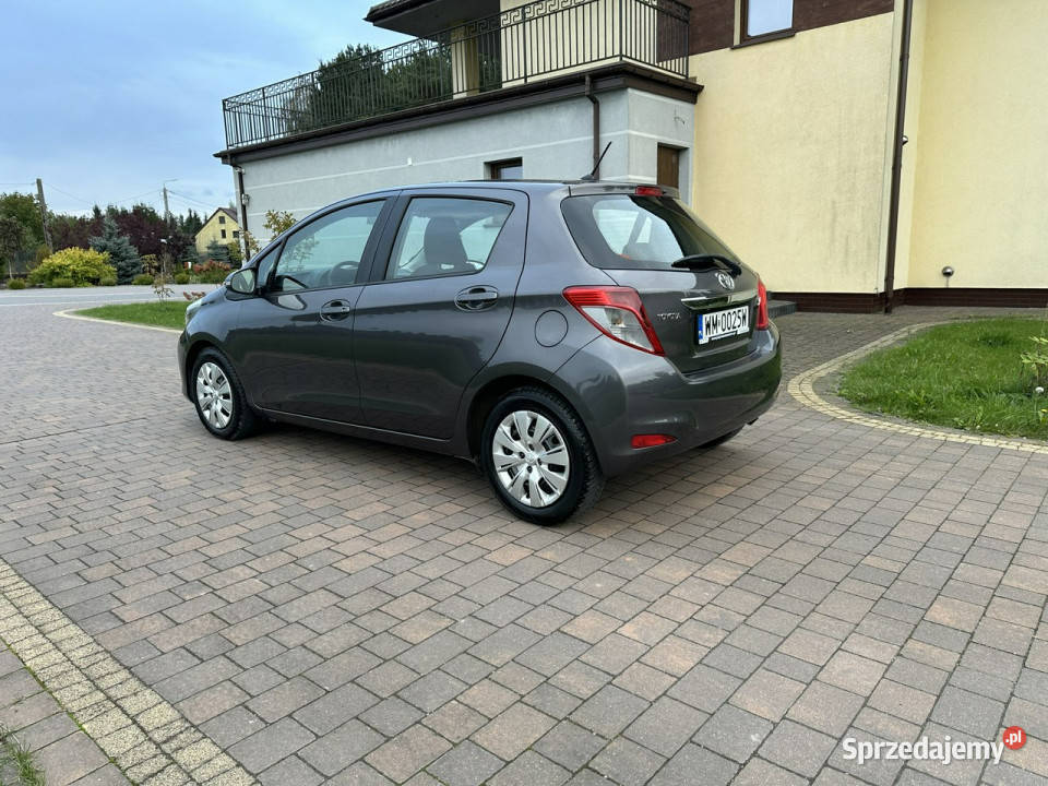 Toyota Yaris III 20112019 światła do jazdy dziennej