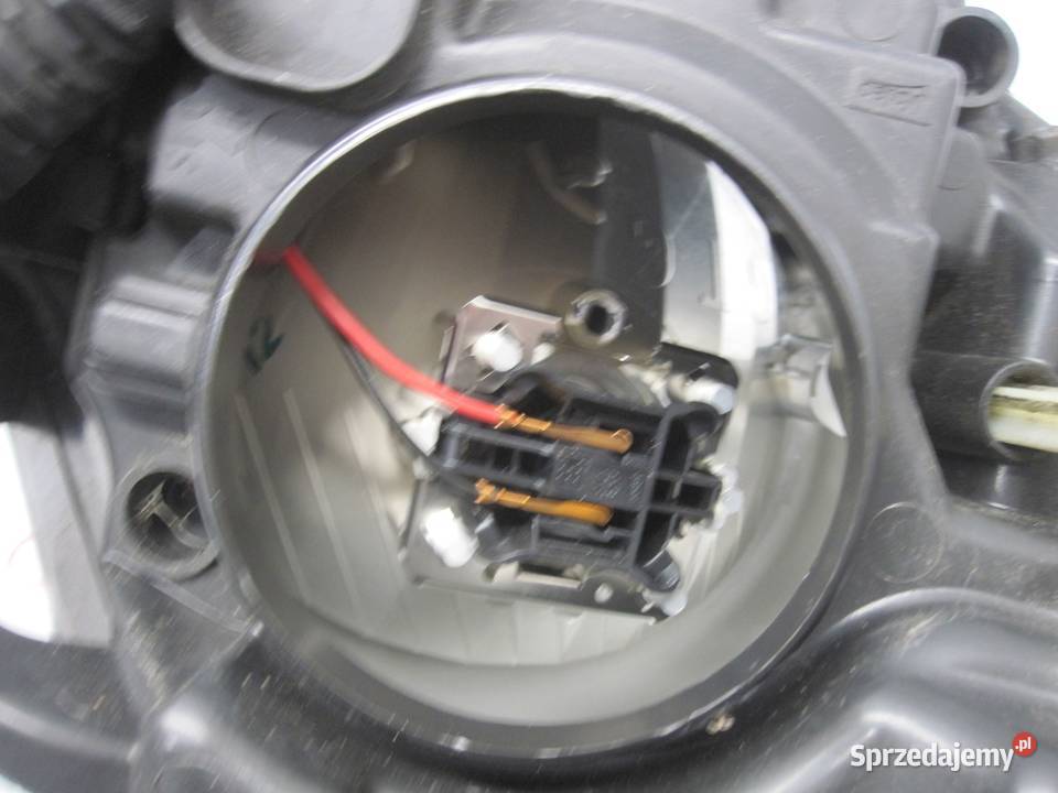 PEUGEOT 3008 I 12r lampa lewa przód 9685472780 Kielce sprzedam