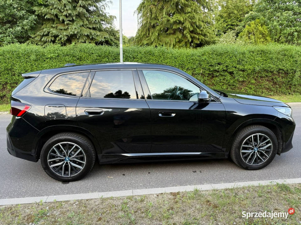 BMW iX1 iX1 xDrive30 313 MSport HK Panorama kamera cofania Syców
