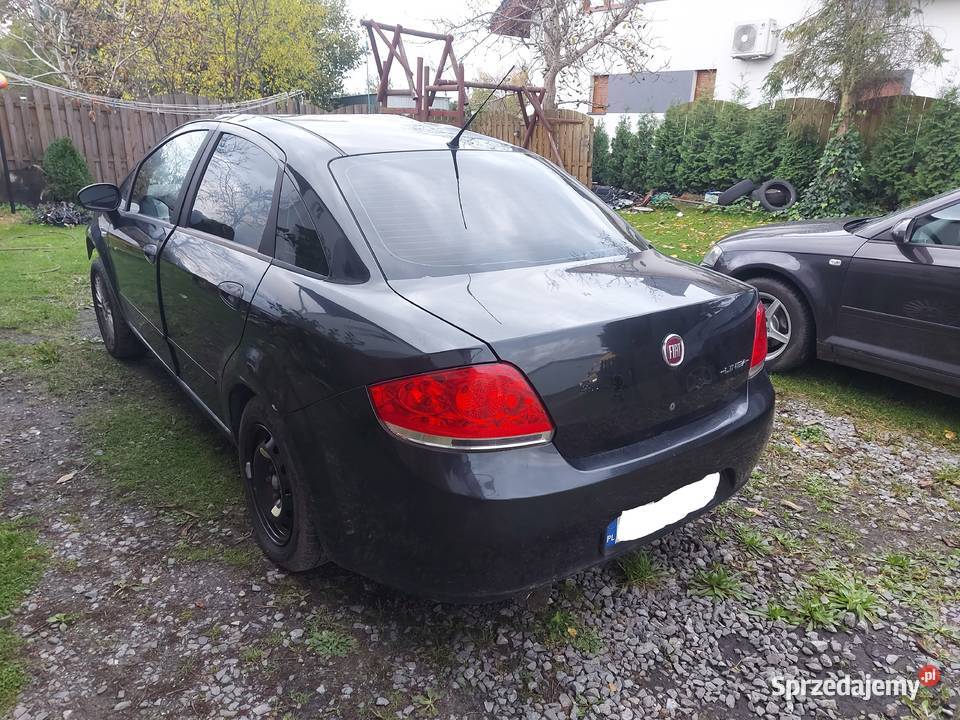 Fiat Linea Kompletna tylna tył klapa 632 Klapy bagażnika Tychy