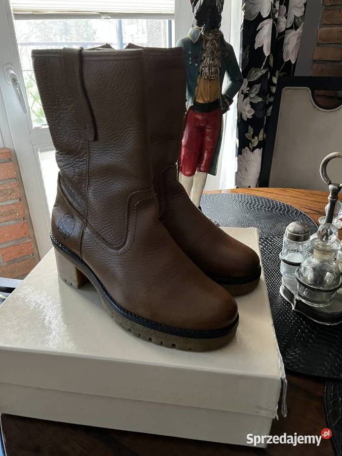 Kozaczki Wrangler koloru Camel skóra obcas Chorzów