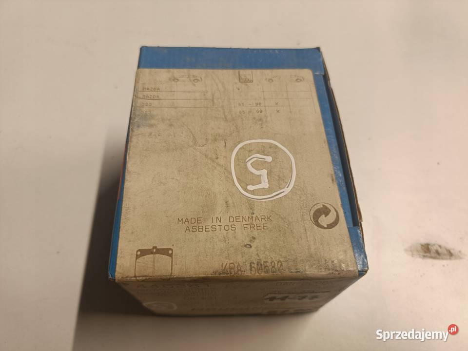 Mazda 323 III PRZEDNIE KLOCKI HAMULCOWE przód lubelskie Rudka sprzedam