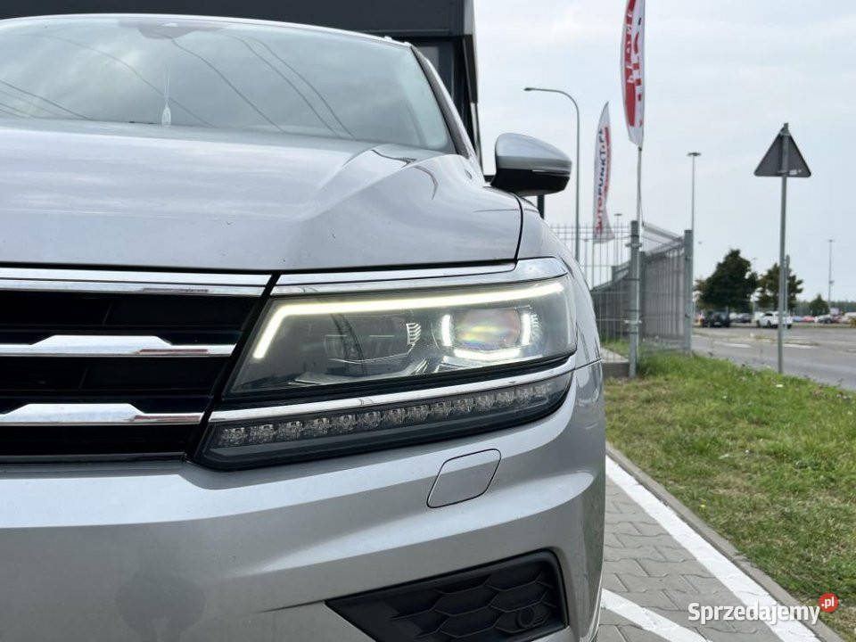 Volkswagen Tiguan Allspace 2021r Fv23 Kamera Poznań