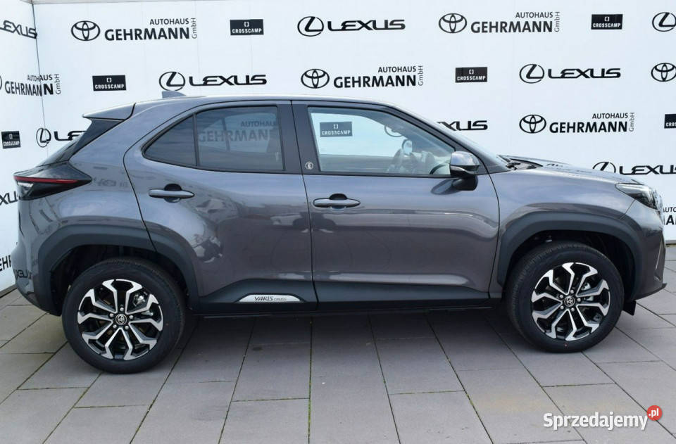 Toyota Yaris Cross 116 Style Super Niska Kamera Szczecinek