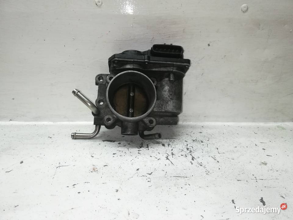 Przepustnica Toyota 20 D4D 2203028050 osobowe Suchedniów