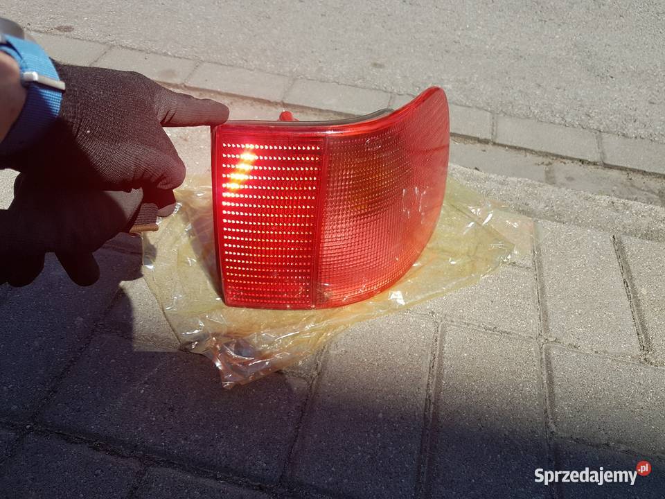 Lampa tylna prawa Audi A6 C4 oryginał Hella Prawe Warszawa sprzedam