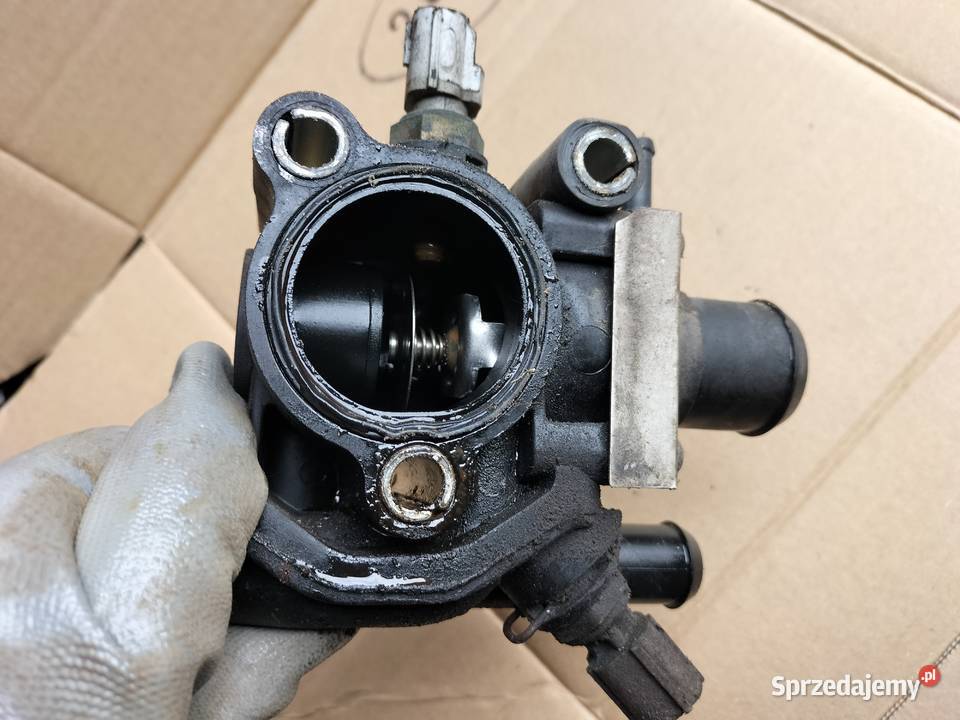 FORD MONDEO MK2 20 OBUDOWA TERMOSTATU TERMOSTAT Kamień-Kolonia