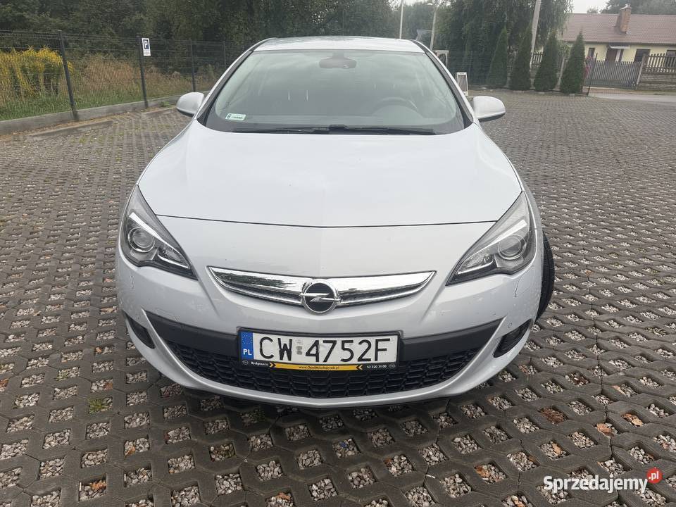 Opel Astra J GTC 14T 140 Rok produkcji 2012 Kielce