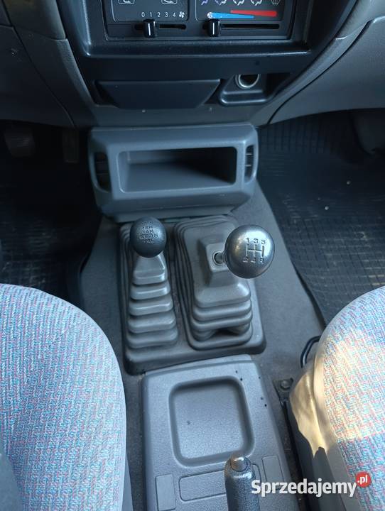 Nissan terrano ii 24 benzyna 4x4 83 bezwypadkowy świętokrzyskie Chmielnik