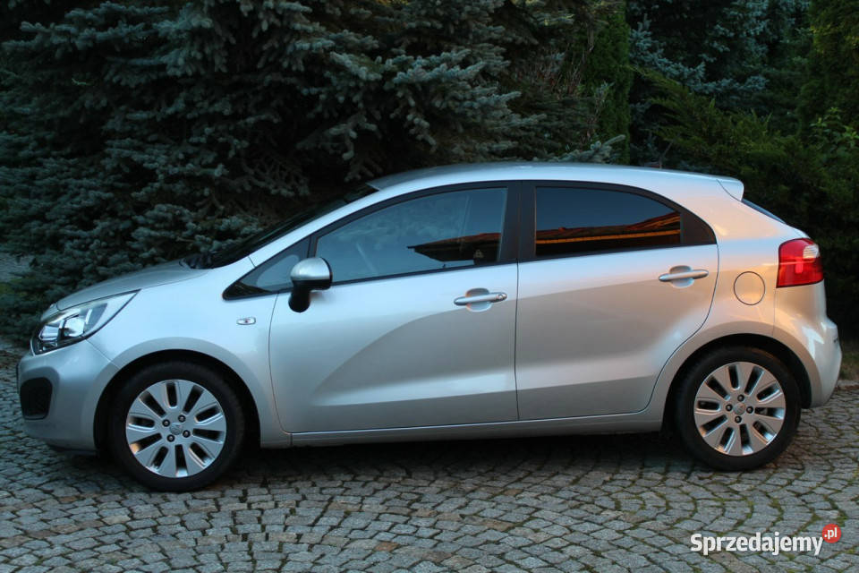 Kia Rio Benzyna Nawigacja Kamera 134 5 drzwi III tempomat Lubań