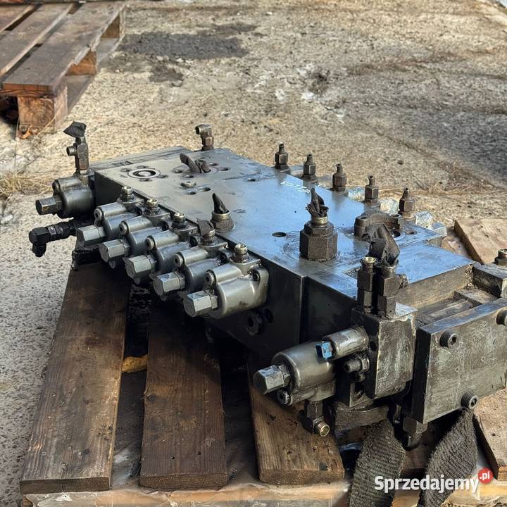 Rozdzielacz hydrauliczny MMR R9010 koparki Siewierz sprzedam