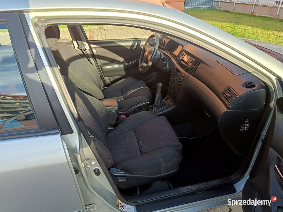 Toyota Corolla 14 D4D 5 drzwiowa elektryczne szyby Sanok