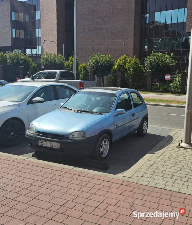 Opel Corsa 14 60 94r Wersja Joy centralny zamek