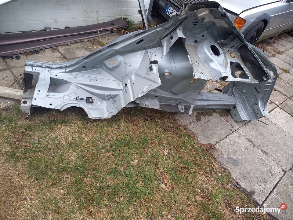 Błotnik ćwiartka mercedes w 221 Części samochodowe Łódź sprzedam