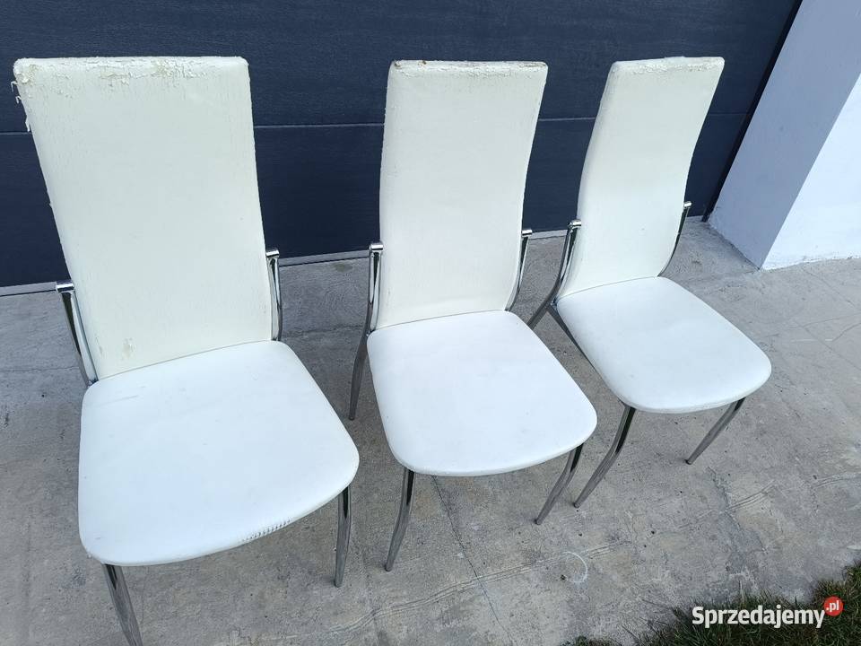 Białe krzesła 3 sztuki Przymiarki