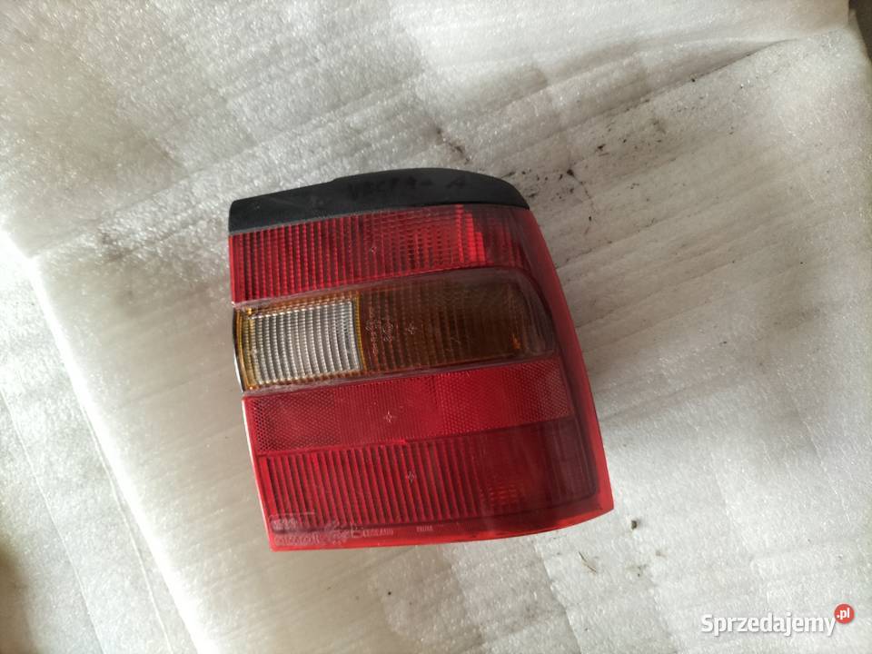OPEL VECTRA A lampa prawa tylna tył prawy Prawe lubelskie sprzedam