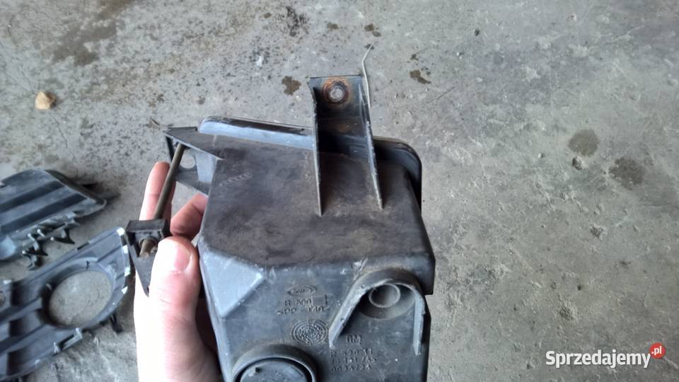 Halogeny prawy lewy osłony halogenów Opel Vectra osobowe Pozostałe Chełm sprzedam