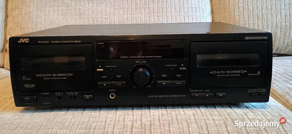 Magnetofon JVC Magnetofony