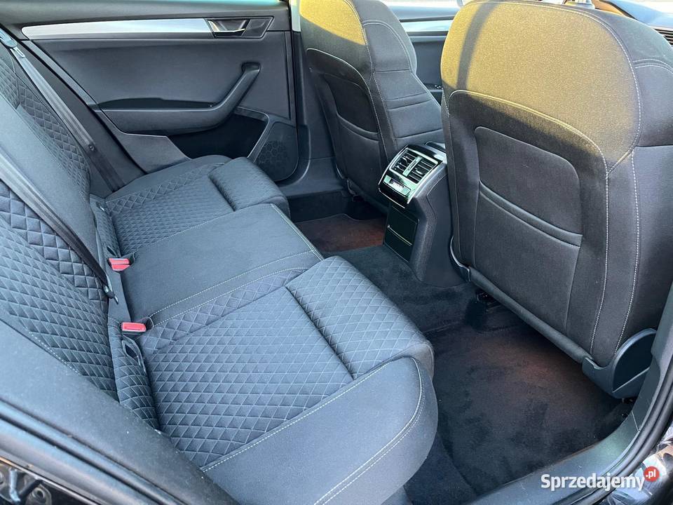 Sprzedam SKODA SUPERB III KOMBI PREMIUM EDITION CD