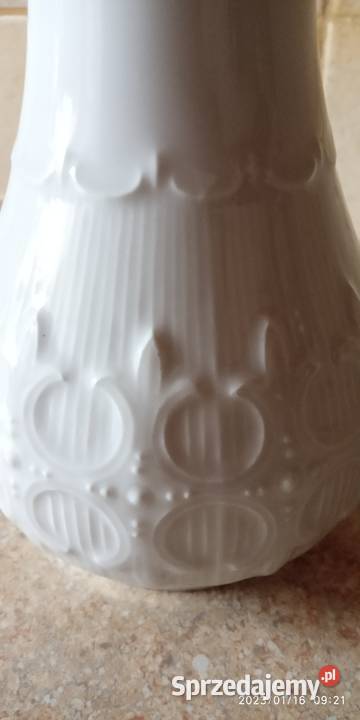 wazonik z białej porcelany Nowy Targ sprzedam